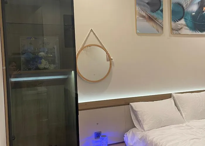 Ocean Breeze Apartment Ha Long