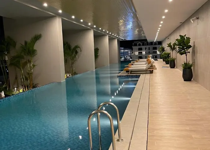 Ocean Breeze * Ha Long